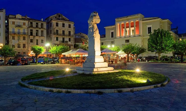 Corfu Nightlife - Corfu Town Hotel