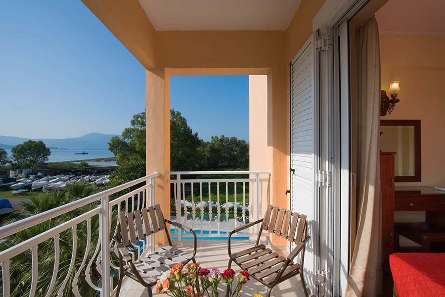 Facilities - Corfu Town Hotel - Balkoni