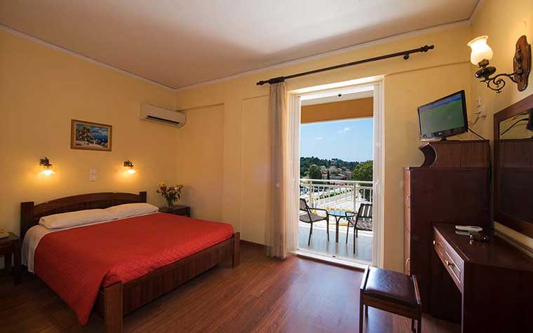 Corfu Town Hotel - Facilities - Rooms